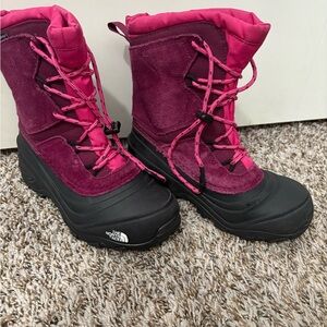 North Face Youth Alpenglow V Waterproof Boots Youth 3